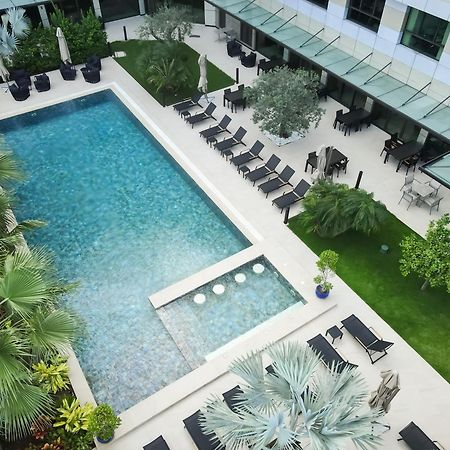Byblos Hotel Abidjan Bagian luar foto